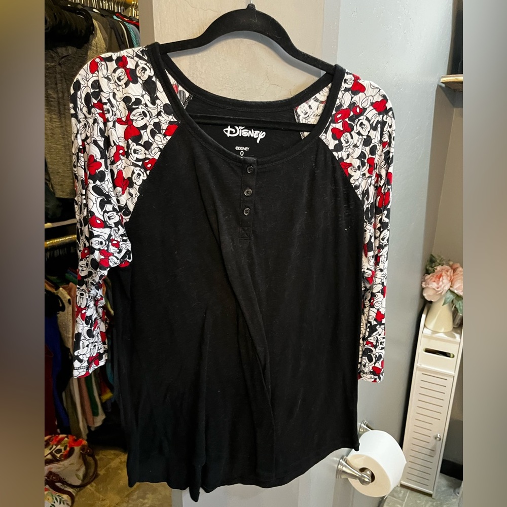 Torrid Disney long sleeve t, size 0